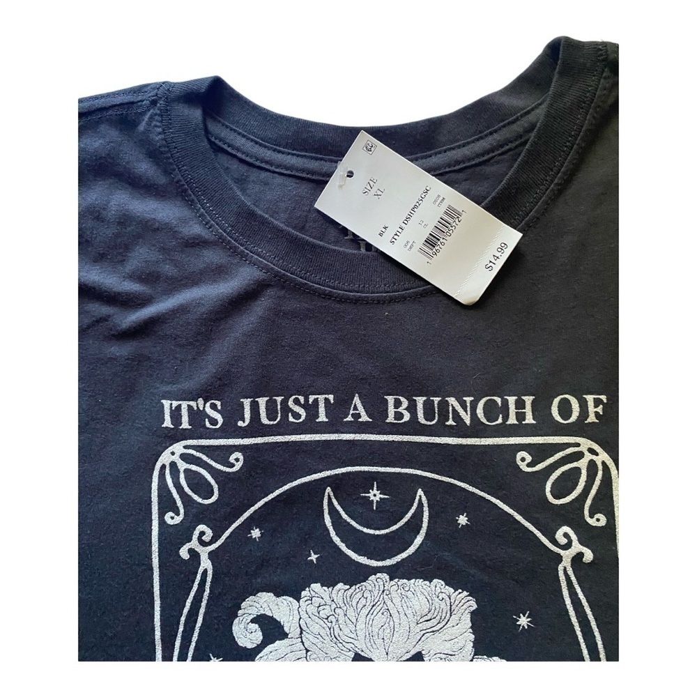 NWT-DISNEY-HOCUS POCUS T SHIRT-SIZE XL - Picture 3 of 3